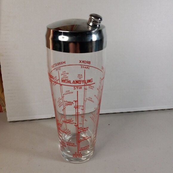Vintage Art Deco Barware Clear Glass Red Font Recipes Cocktail ShakerCottagecore - Picture 1 of 7